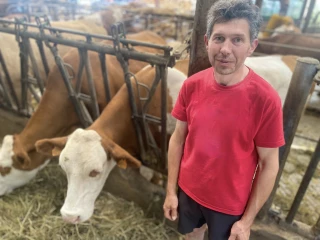 Quatre foyers, mais quatre de trop