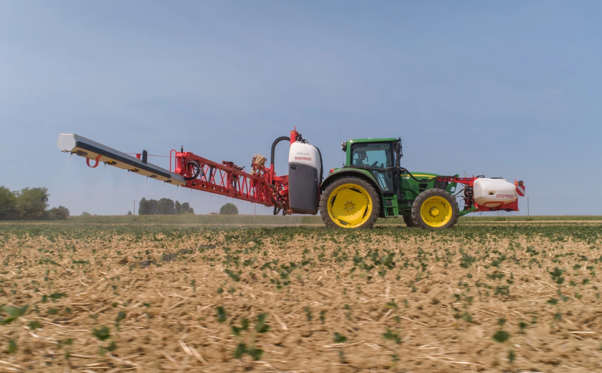 Maschio Gaspardo // Davantage d’autonomie pour les pulvérisateurs portés avec la cuve Front Tank